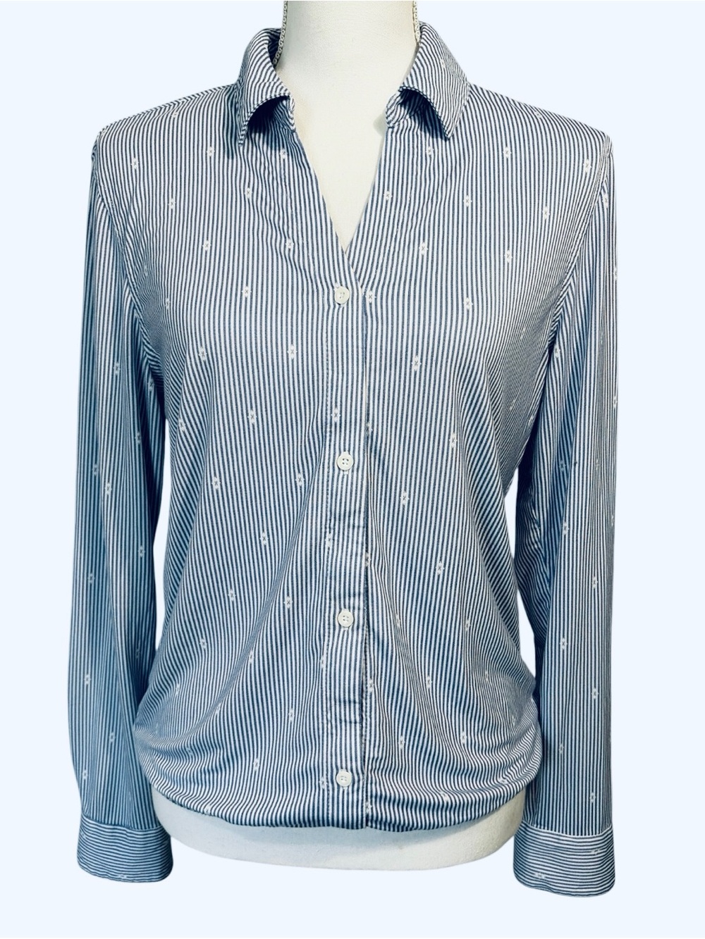 Buttercloth Icy Bamboo Pre-Tucked Fit Blue and White Stripe Long Sleeve Shirt MD